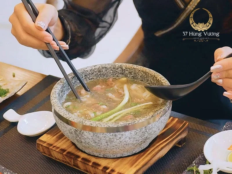 mon ngon nuc tieng ha thanh 03