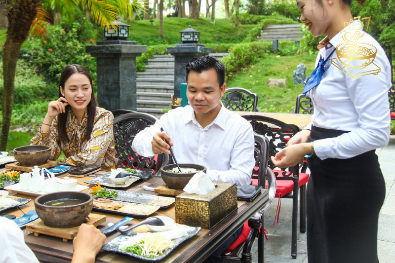 Khám phá thành phần tạo nên bát phở bát đá 37 