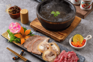 Phở bát đá: Trải nghiệm ẩm thực độc đáo không thể bỏ qua