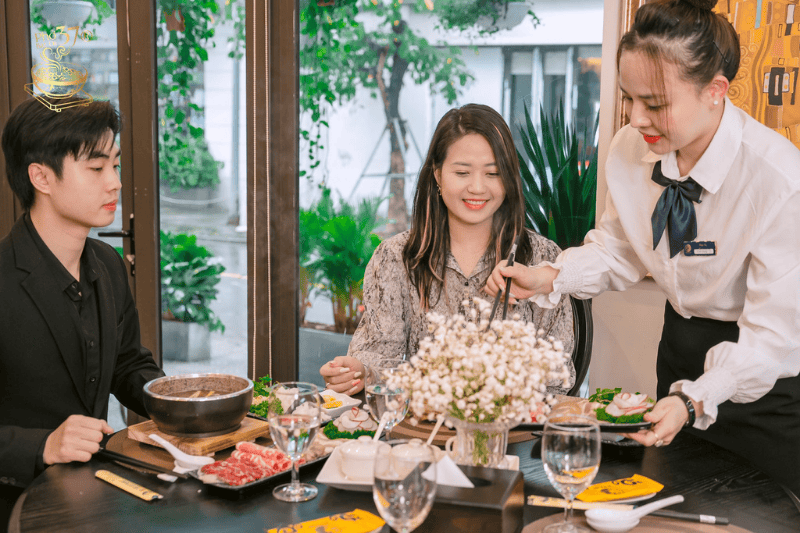 Phở Bát Đá: Đỉnh cao nghệ thuật thưởng thức phở truyền thống