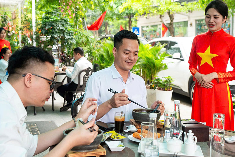 5 tọa độ trải nghiệm Phở bát đá 37 ngon đúng điệu
