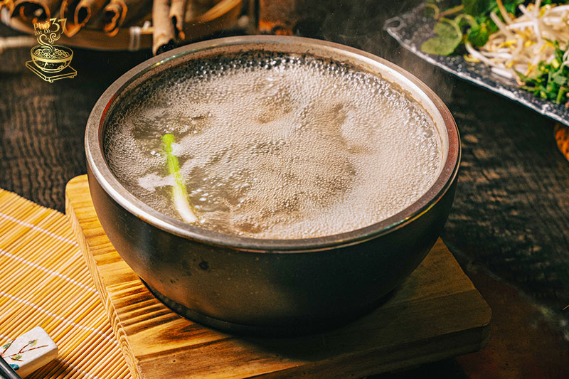 5 tọa độ trải nghiệm Phở bát đá 37 ngon đúng điệu