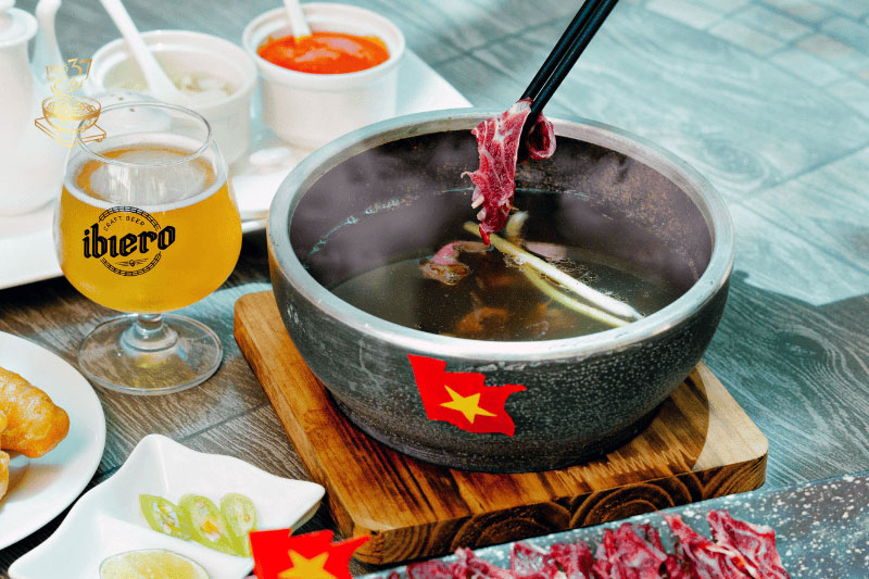 Điều gì tạo nên món Phở bát đá nức tiếng Hà Thành
