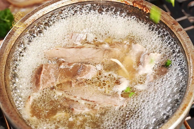 Phở bát đá tổng hợp - Bản giao hưởng hương vị trọn vẹn nhất Phở bát đá tổng hợp - Bản giao hưởng hương vị trọn vẹn nhất