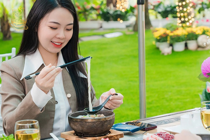 Top 10 quán phở bát đá ngon nhất tại Hà Nội cho tín đồ ẩm thực