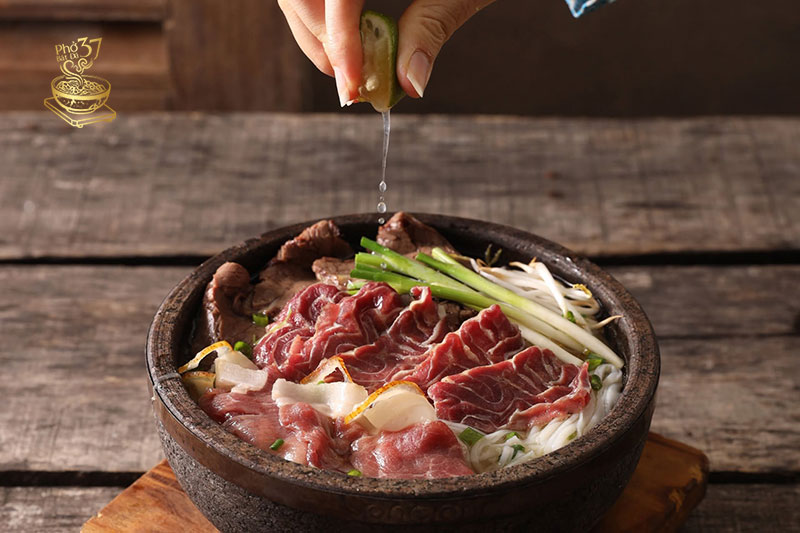 Phở Bò - Giải mã sức hút của hương vị trứ danh Phở Bò - Giải mã sức hút của hương vị trứ danh