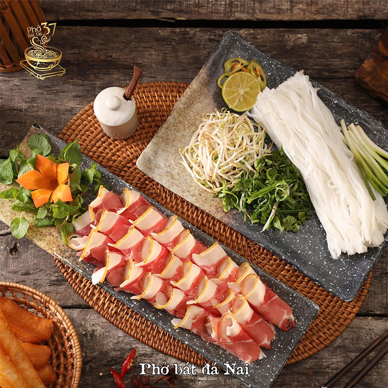 Hà Nội vào thu - Thưởng thức mòn quà Di sản