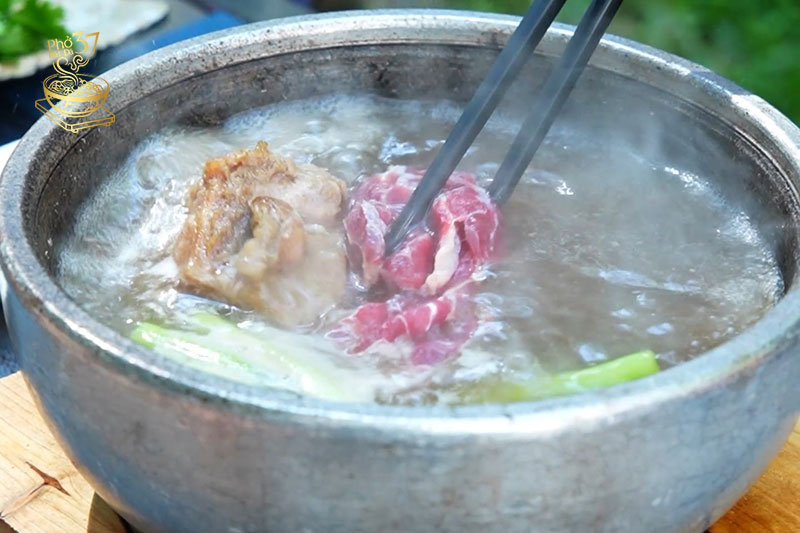 Chạm thu Hà Nội - bữa sáng thư thái giữa lòng Biệt thự số 1 Chạm thu Hà Nội - bữa sáng thư thái giữa lòng Biệt thự số 1