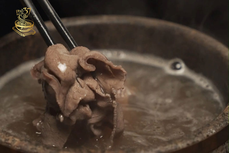 Phở bát đá bò Wagyu - Khi nguyên liệu tinh tuyển gặp gỡ tinh hoa Phở Việt