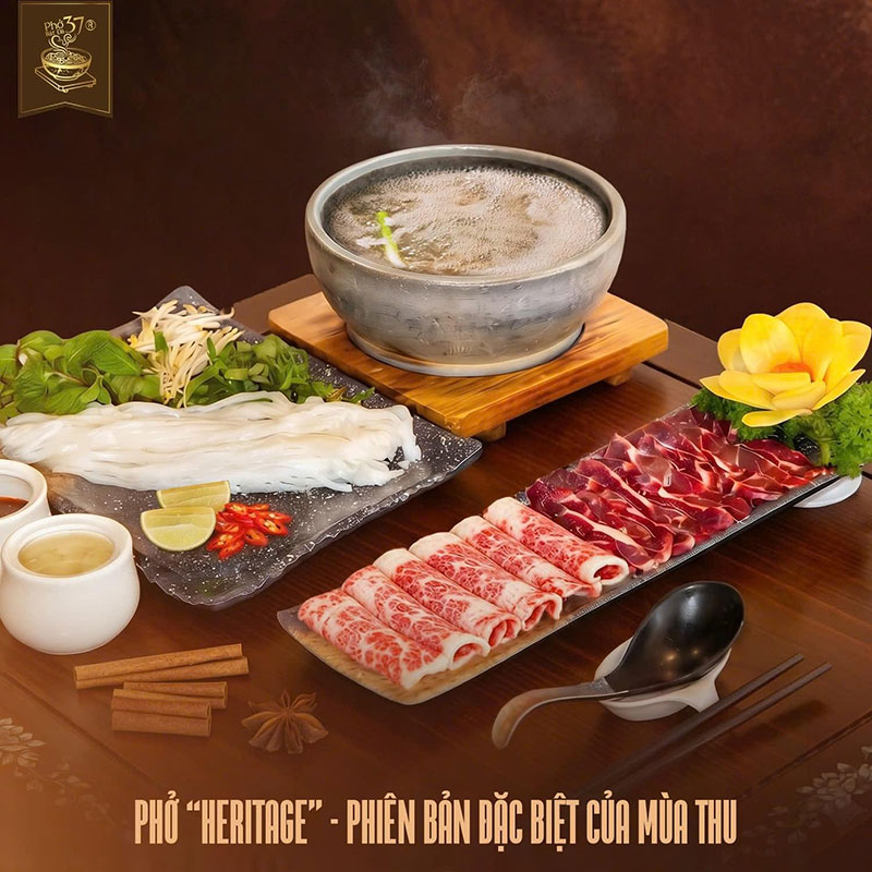 Thẩm PHỞ HERITAGE tri ân trà Cổ thụ 1000 năm tuổi Thẩm PHỞ HERITAGE tri ân trà Cổ thụ 1000 năm tuổi